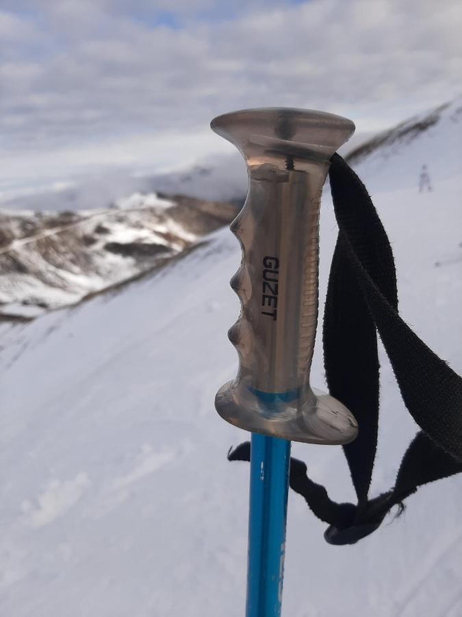 Апартаменты Guzet-Pyrenees-Pied Des Pistes Ustou Экстерьер фото