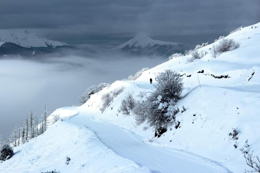 Апартаменты Guzet-Pyrenees-Pied Des Pistes Ustou Экстерьер фото